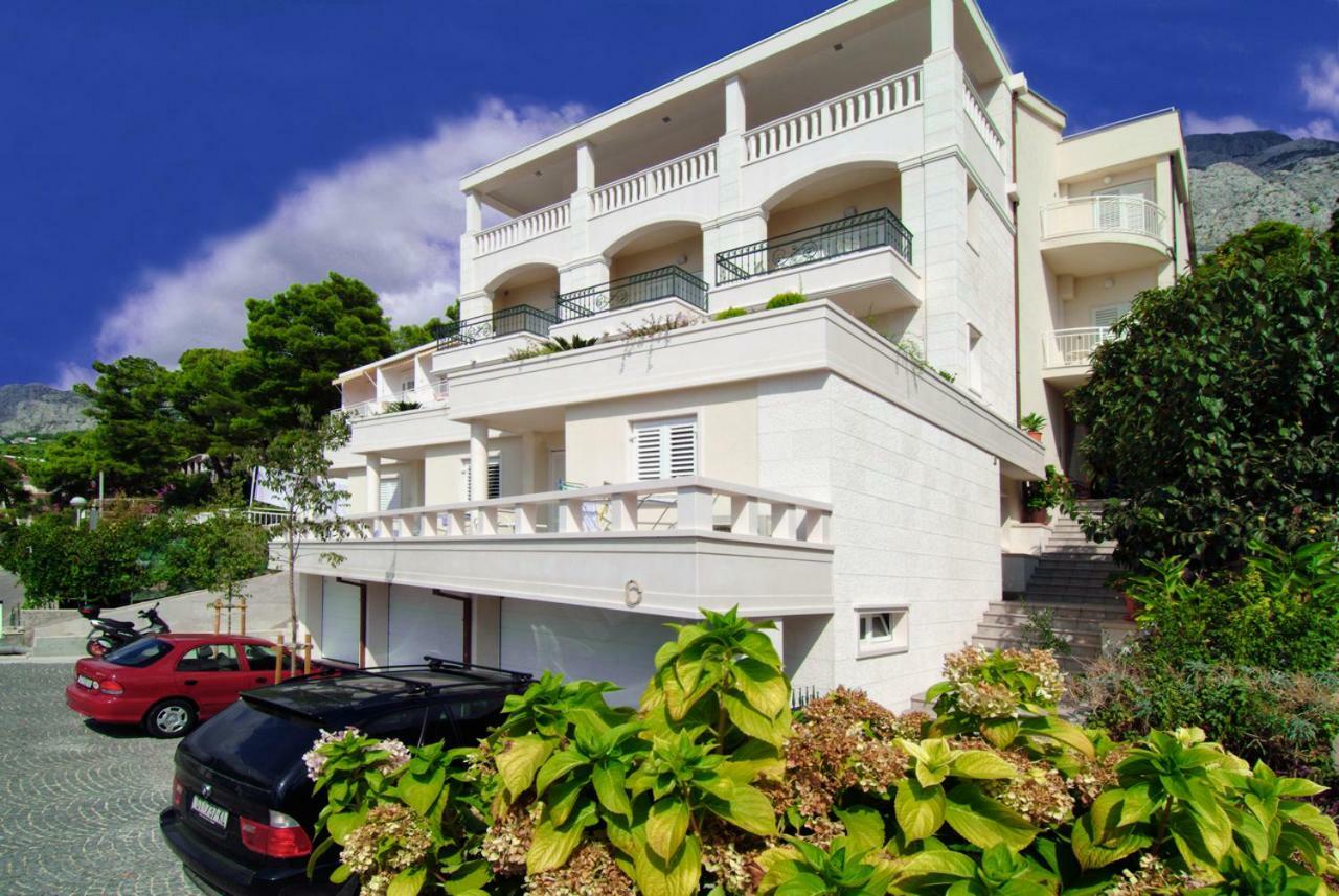Apartments Villa Medic Брела Экстерьер фото
